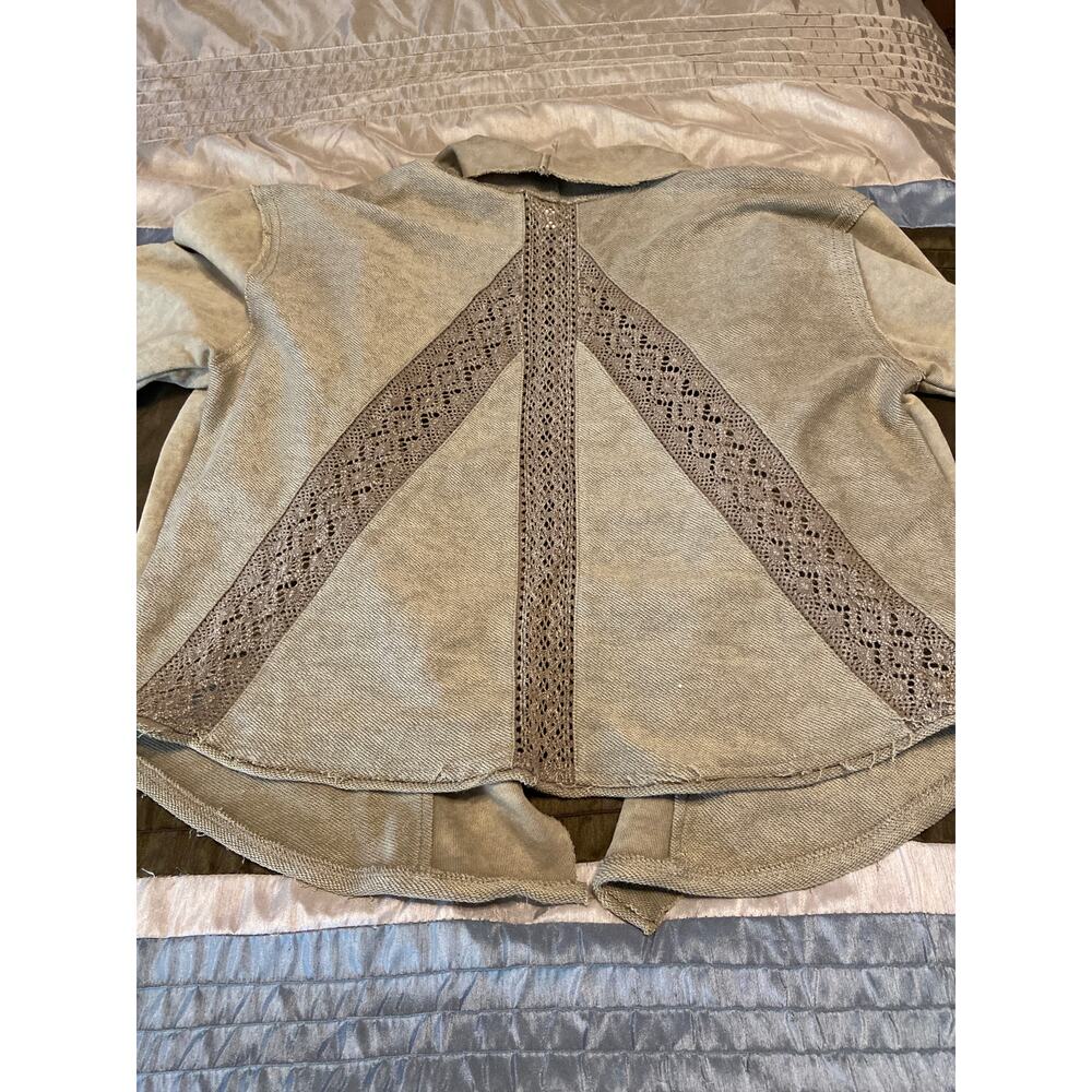 Hem & Thread blazer style crochet knit lace peace cardigan jacket Size Small (S)